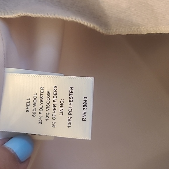 Elegant Cream Ruffle Jacket - Picture 3 of 5